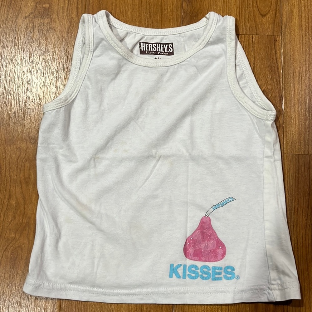 Hersheys Kisses Glittery Graphics Tank Top Girls Small (4)